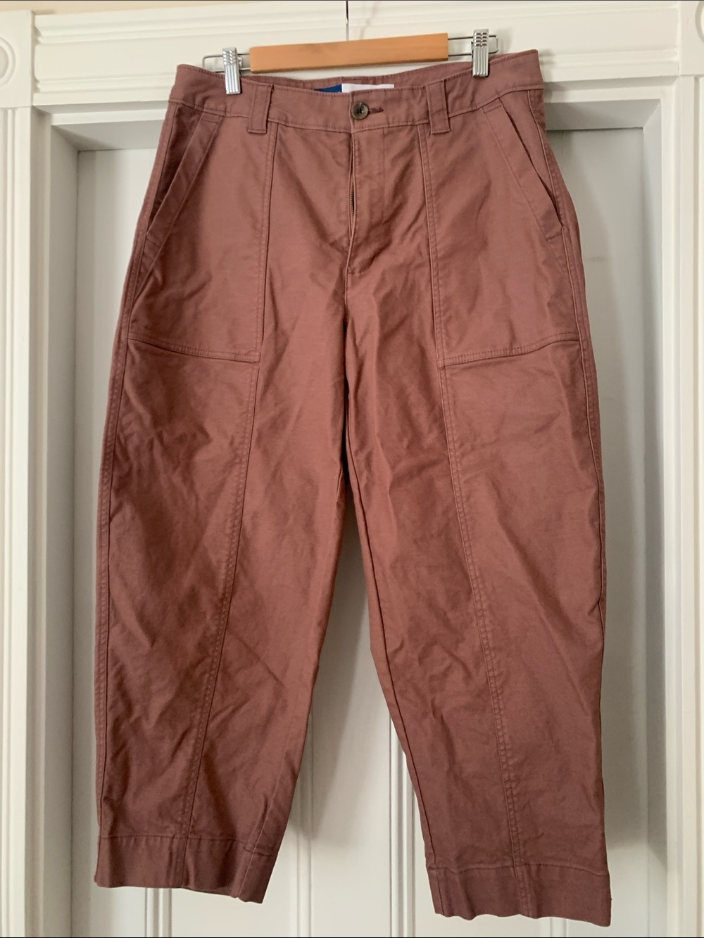 Old Navy Women's Chinos in brown